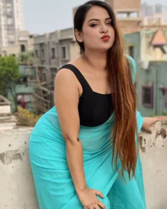 Sexy Shivani Aunty Escorts